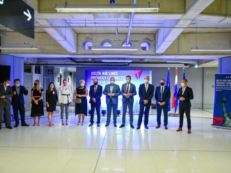 INAUGURAL FLIGHT & PRESS CONFERENCE